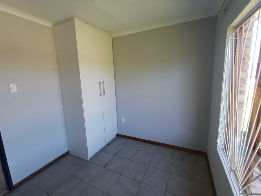 To Let 3 Bedroom Property for Rent in Queenstown Central Eastern Cape